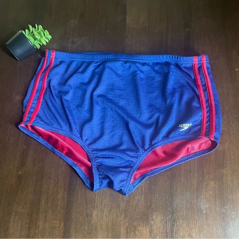 Speedo Navy Blue & Red Square Leg Poly Mesh Training Swimsuit Size 36